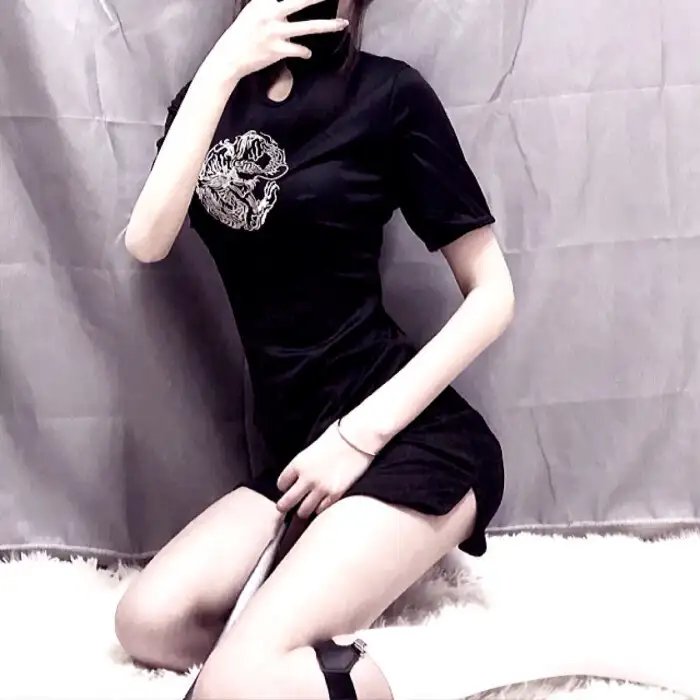 泣残红